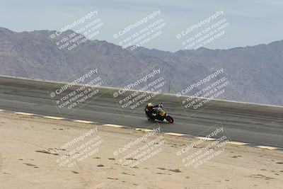 media/Nov-15-2025-Race Pace (Sat) [[8de605a2d8]]/Non Verified Riders (1st 20 Minutes)/Bowl (1015am)/